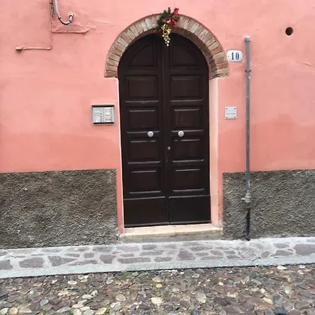 Appartement Casa 2 *